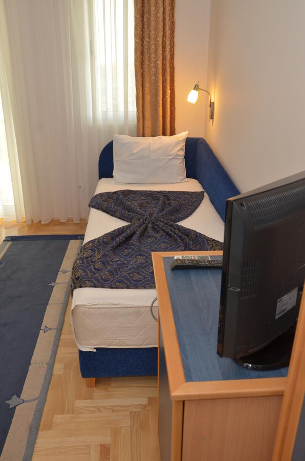 Hotel Dragovic Smederevo Zimmer foto